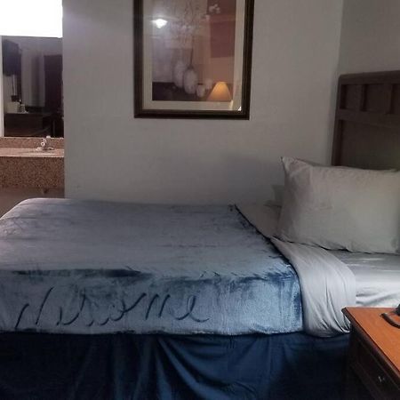 Hotel King Ac Wi-Fi Hotel 2061 Booking Stillwater Kültér fotó